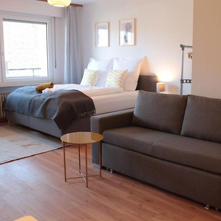 Apartamento Zentral. Stylisch. Balkon & Parkplatz. Netflix Holzgerlingen Exterior foto