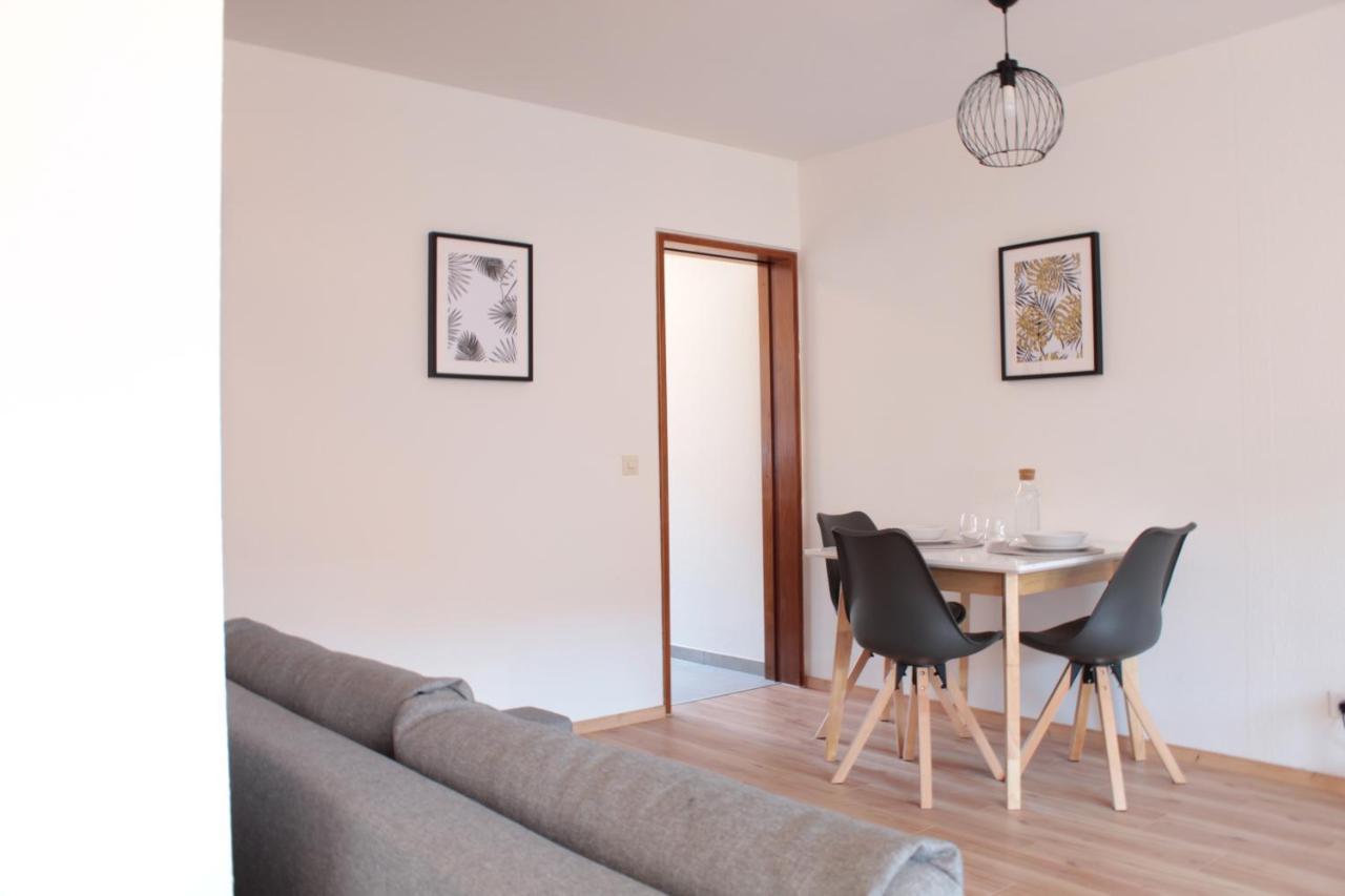 Apartamento Zentral. Stylisch. Balkon & Parkplatz. Netflix Holzgerlingen Exterior foto